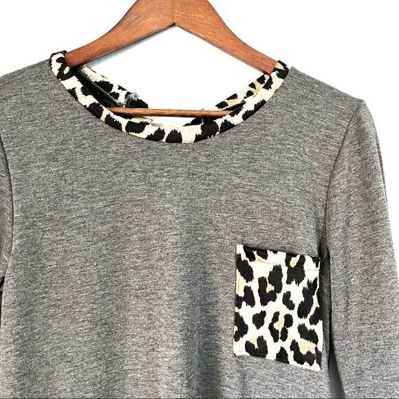 NWOT Lovely Melody Leopard Print Sleeve Top Size L - Picture 2 of 4